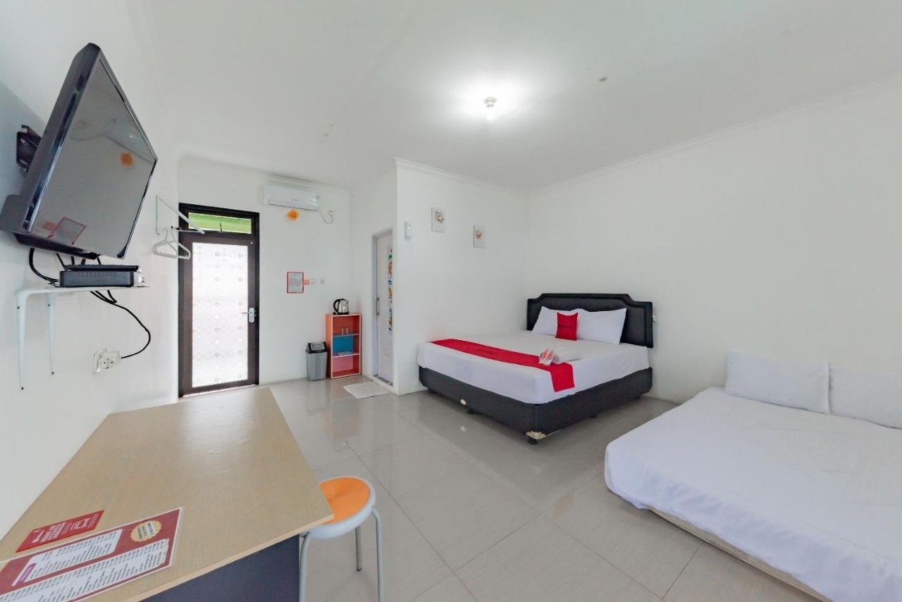 Reddoorz Resort Syariah @ Jaya Tirta Abadi Purwakarta Dış mekan fotoğraf