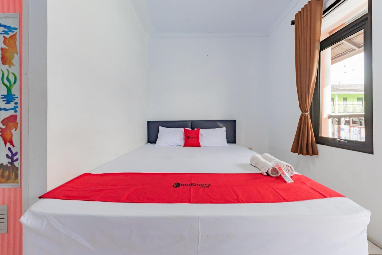 Reddoorz Resort Syariah @ Jaya Tirta Abadi Purwakarta Dış mekan fotoğraf