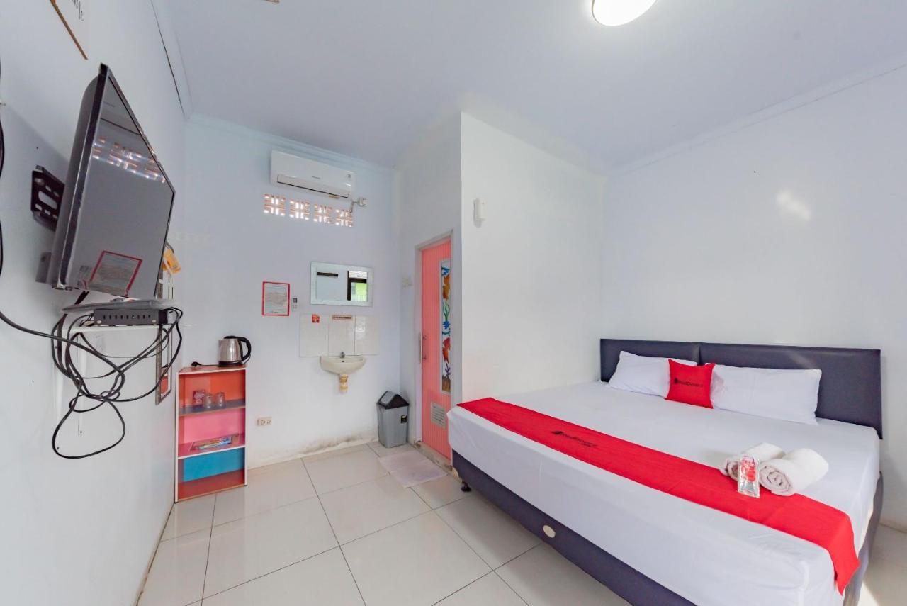 Reddoorz Resort Syariah @ Jaya Tirta Abadi Purwakarta Dış mekan fotoğraf